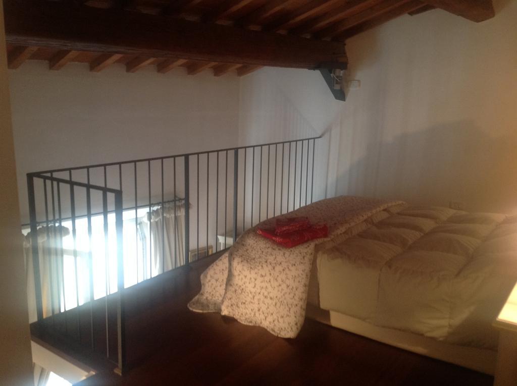 Ta - One Bedroom Luxury Apartment In The Fashion District Firenze Szoba fotó